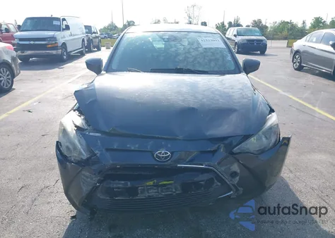 2017 Toyota Yaris Ia z USA, uszkodzony, nr VIN 3MYDLBYVXHY192261